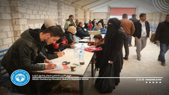 إخراج 195 عائلة عراقية، تضم 715 شخصاً، من مخيم الهول إلى مخيم الجدعة العراقي | îro Çarşemê 8/1/2025 hêzên me 195 malbatên Iraqî ku ji 715 kesan pêk tên, ji kampa Holê bo kampa El-Cedaa ya Iraqê hatin derxistin