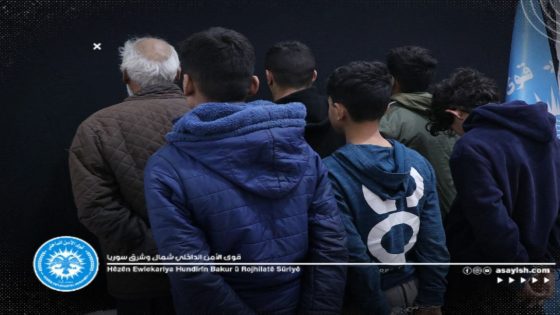 القبض على عصابة سرقة محتويات السيارات في مقاطعة الرقة | Li kantona Reqayê komeke dizên otomobîlan hatin girtin
