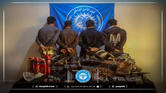 مكافحة المخدرات توقف أربعة مروجين وتضبط أسلحة ومخدرات في دير الزور | Hêzên Dijî madeyên hişbir li Dêra Zorê 4 belavkerê madeyên hişber û çek girtin.