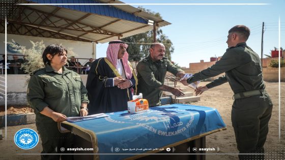 تخريج دورة جديدة باسم الشهيد أحمد محمد عارف الحمدون في مقاطعة الجزيرة | Derçûna dewreyeke nû li ser navê şehîd Ehmed Mihemed Arêf El-Hemdûn li Kantona Cizîrê