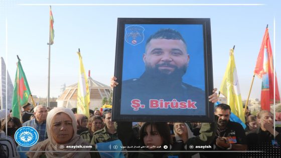 تشييع الشهيد شيركو فيصل مصطفى (بروسك) في مقاطعة الفرات بمراسم مهيبة | Cenazeyê şehîd Şêrko Feysel Mistefa (Birûsk) li kantona Firatê bi merasîmek heybet hate oxirkirin